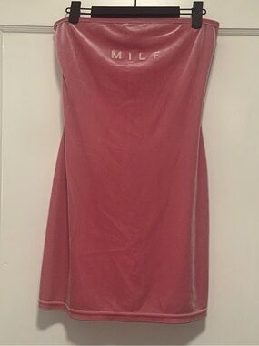 XS Fashion Brand Company Velvet MILF Dress